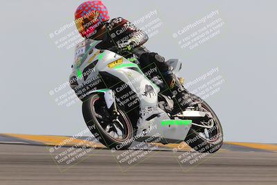 media/Nov-05-2022-SoCal Trackdays (Sat) [[f8d9b725ab]]/Turn 9 (110pm)/